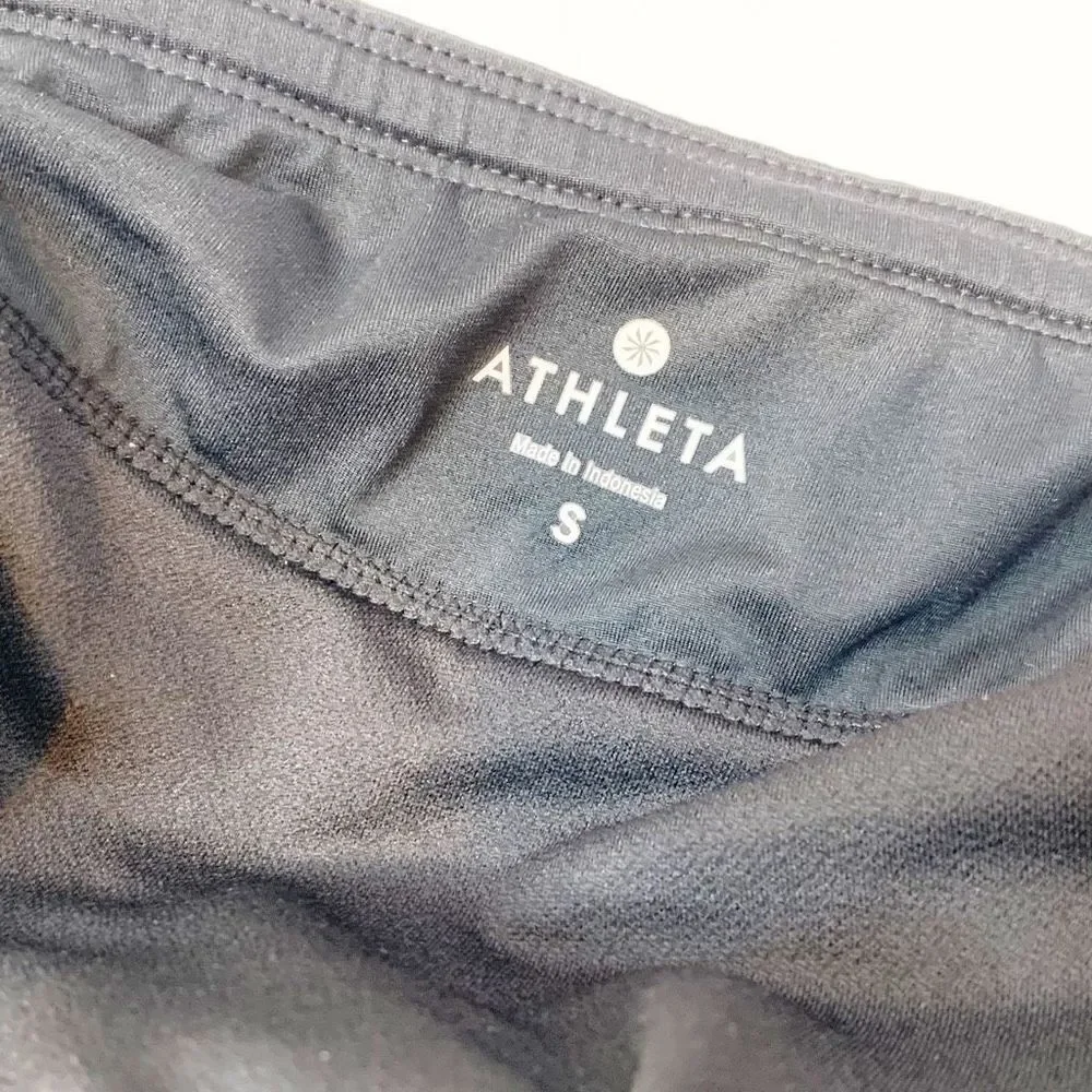 Athleta Laser Beam Ready Set Go Running Shorts Multicolor Stripe Women’s Size- S